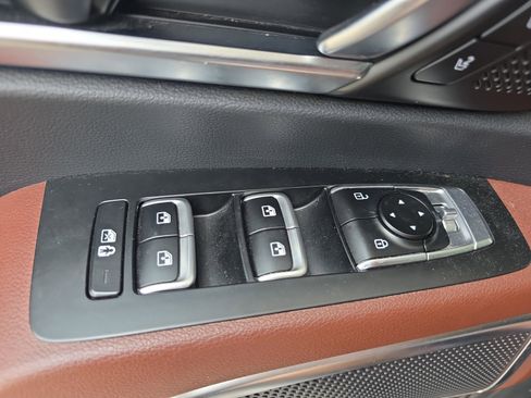 Used 2024 Kia Telluride SX FWD image 28