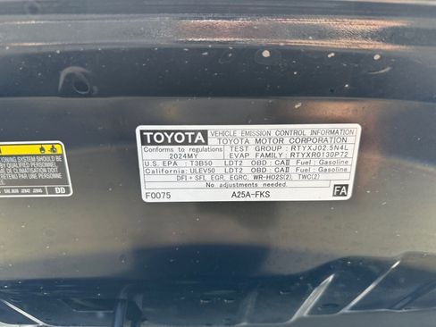 Used 2024 Toyota RAV4 LE image 26