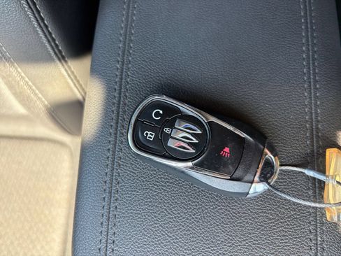 Used 2026 Buick Encore GX Preferred FWD image 22