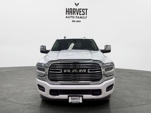 Used 2024 RAM 2500 Laramie AWD/4WD image 11