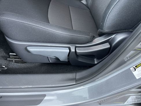 New 2025 Nissan Sentra SV image 12