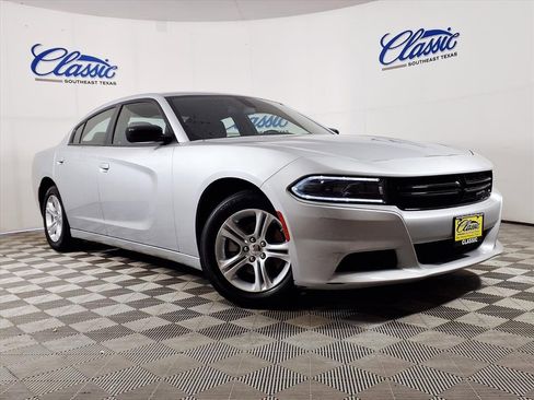 Used 2023 Dodge Charger SXT image 1