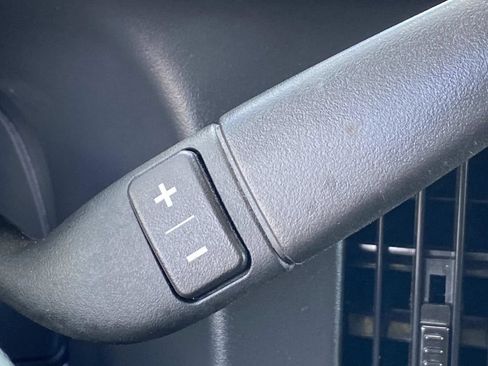 Used 2025 GMC Savana 2500 w/ Driver Convenience Package RWD image 21