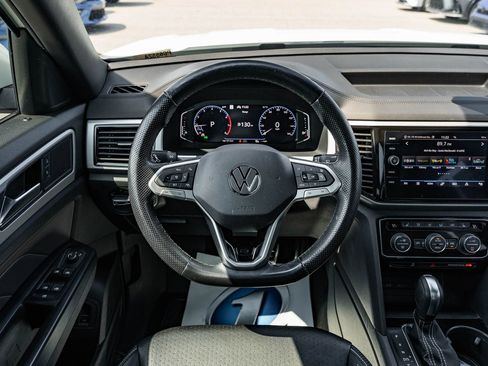 Used 2021 Volkswagen Atlas Cross Sport SEL R-Line FWD image 22