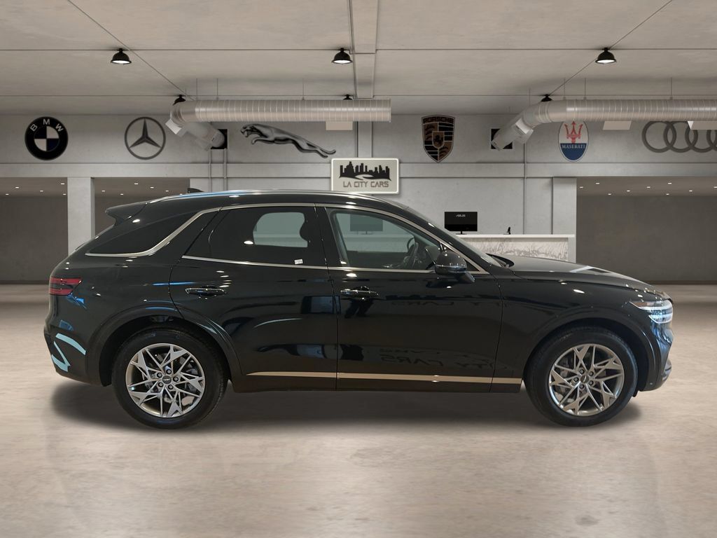 Used 2025 Genesis GV70 2.5T AWD/4WD image 7