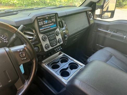 Used 2016 Ford F350 Platinum w/ FX4 Off-Road Package AWD/4WD image 27