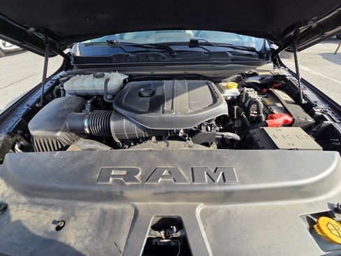 Used 2025 RAM 1500 Laramie w/ Laramie Southwest Edition AWD/4WD image 31