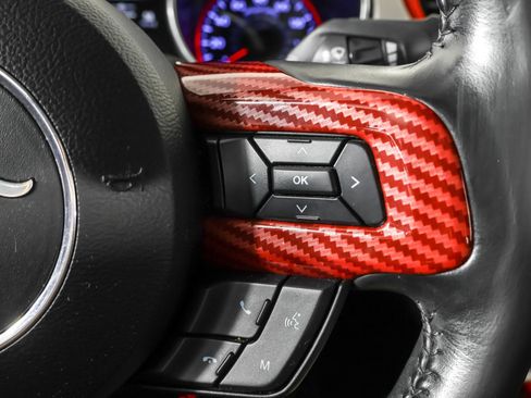 Used 2022 Ford Mustang Premium RWD image 29