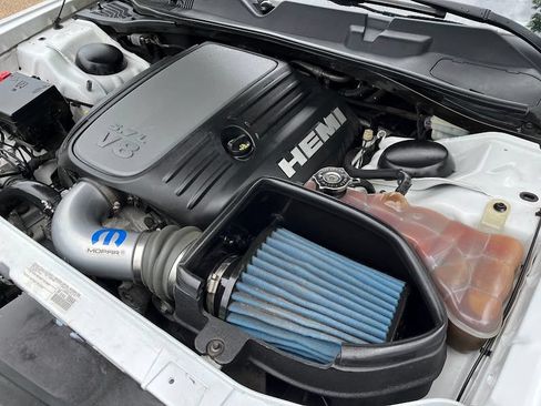 Used 2015 Dodge Challenger R/T w/ Quick Order Package 22B R/T RWD image 26