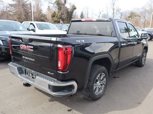 Used 2025 GMC Sierra 1500 SLT image 4