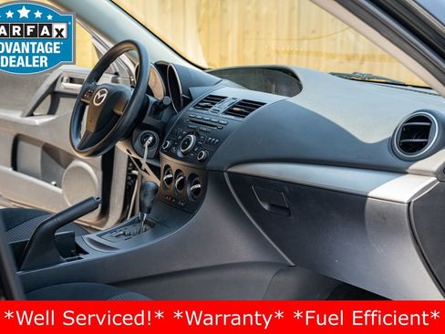 Used 2013 MAZDA MAZDA3 i SV w/ Convenience Pkg FWD image 17