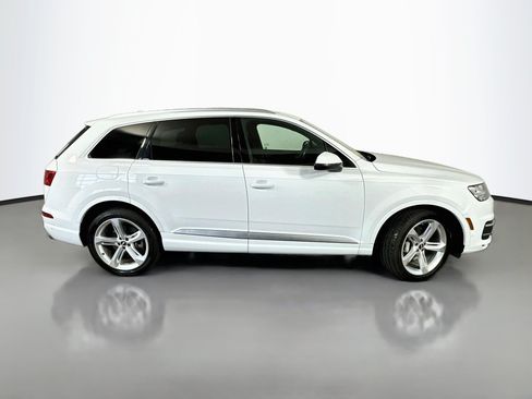 Used 2019 Audi Q7 3.0T Prestige AWD/4WD image 8