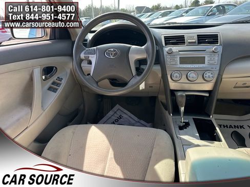 Used 2011 Toyota Camry LE w/ LE Extra-Value Pkg image 11