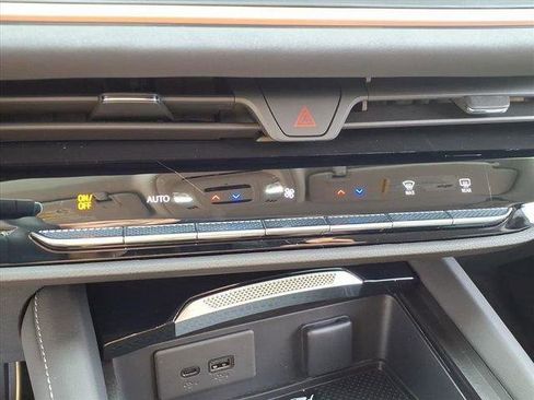 New 2026 Buick Envision Sport Touring AWD/4WD image 10