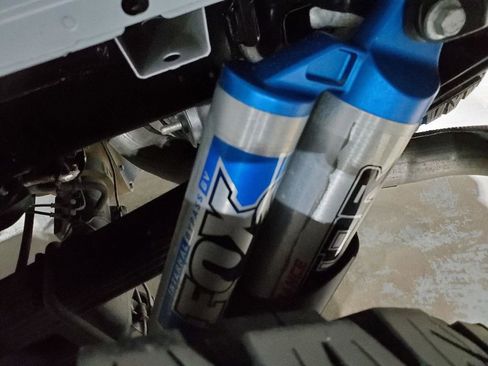 Used 2018 Ford F150 Raptor w/ Equipment Group 802A Luxury image 50