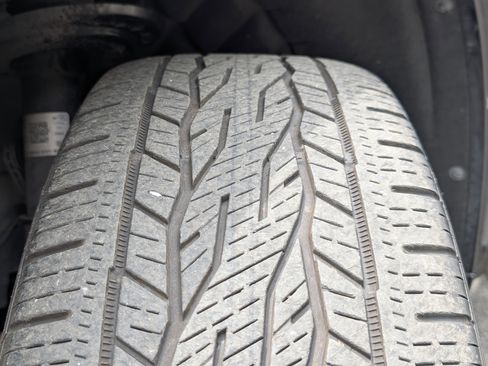 Used 2024 GMC Acadia Denali FWD image 37