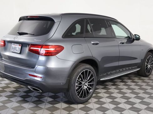 Used 2019 Mercedes-Benz GLC 350e 4MATIC image 3