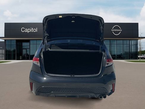 Used 2020 Toyota Corolla SE image 9