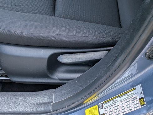 Used 2024 Toyota Corolla LE FWD image 20