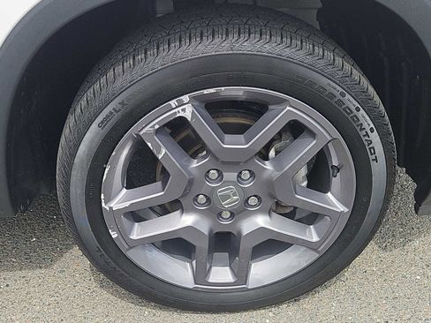 Used 2023 Honda Passport EX-L image 10