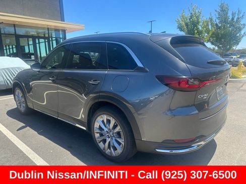 Used 2024 MAZDA CX-90 3.3 Turbo w/ Premium Package AWD/4WD image 3