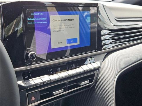 New 2025 Toyota Camry SE image 11