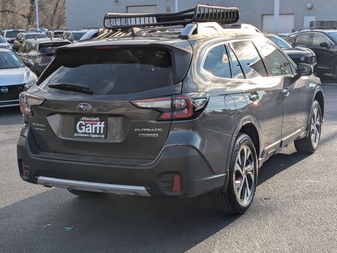 Used 2020 Subaru Outback Touring image 3