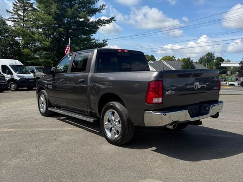 Used 2017 RAM 1500 Big Horn AWD/4WD image 3