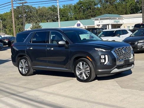 Used 2020 Hyundai Palisade SEL w/ Convenience Package image 3