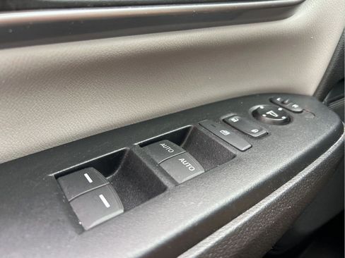 Used 2017 Honda CR-V EX-L image 24