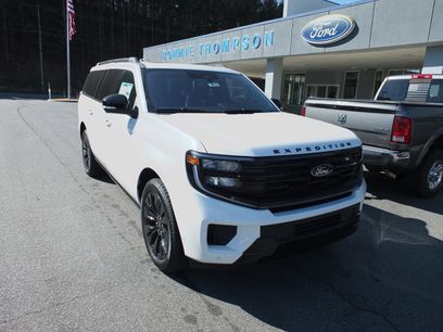 New 2025 Ford Expedition Max Platinum w/ Stealth Appearance Package