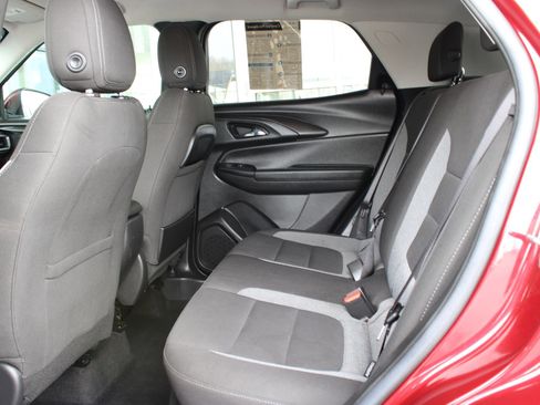 Used 2023 Chevrolet TrailBlazer LT image 18