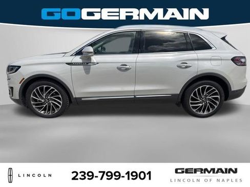 Used 2020 Lincoln Nautilus Reserve w/ Equipment Group 201A FWD image 3