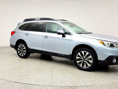 Used 2017 Subaru Outback 3.6R Limited AWD/4WD image 3