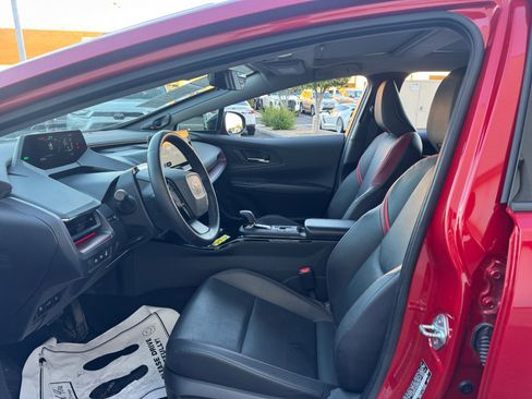 Certified 2024 Toyota Prius Prime Premium image 14