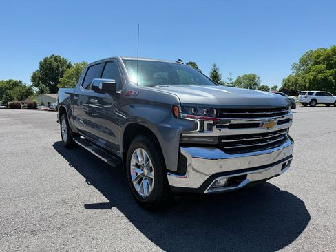 Used 2021 Chevrolet Silverado 1500 LTZ AWD/4WD image 9