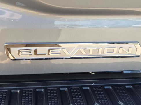 Used 2026 GMC Sierra 1500 Elevation AWD/4WD image 24