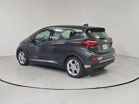 Used 2020 Chevrolet Bolt LT image 4