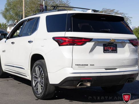 Used 2023 Chevrolet Traverse High Country w/ LPO, Floor Liner Package AWD/4WD image 19