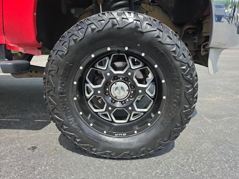 Used 2011 Ford F250 Lariat w/ Lariat Interior Pkg image 9