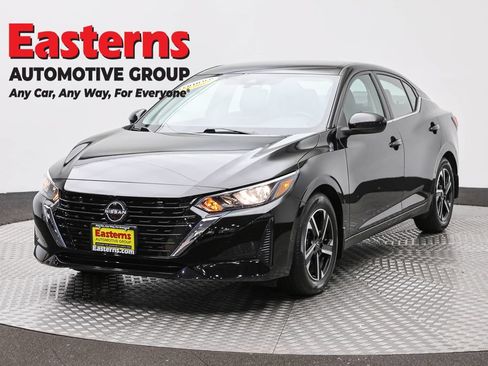 Used 2024 Nissan Sentra SV FWD image 1