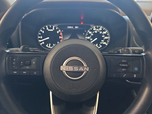 Used 2023 Nissan Rogue SV AWD/4WD image 24