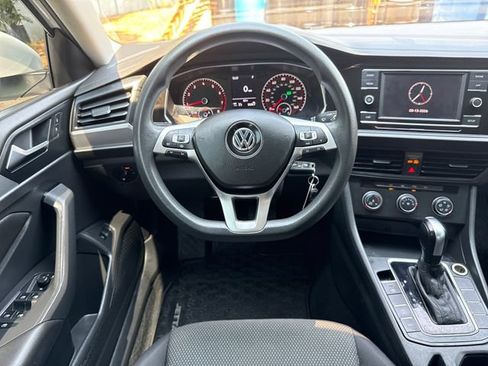 Used 2019 Volkswagen Jetta S FWD image 18