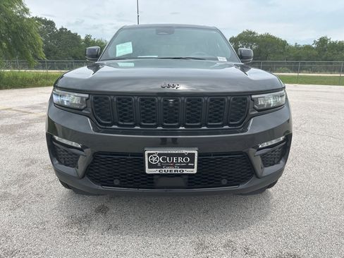 Used 2024 Jeep Grand Cherokee Limited w/ Luxury Tech Group II AWD/4WD image 8