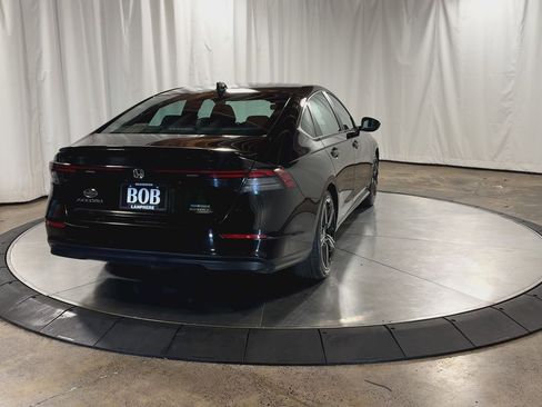Used 2024 Honda Accord Sport image 9