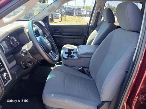 Used 2017 RAM 1500 Express w/ Express Value Package RWD image 9