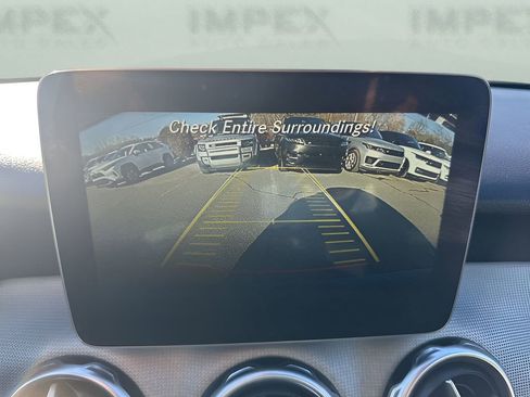 Used 2018 Mercedes-Benz GLA 250 image 21