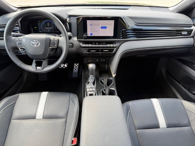 Used 2026 Toyota Camry SE FWD image 23