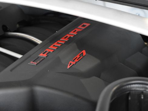 Used 2015 Chevrolet Camaro Z/28 RWD image 25