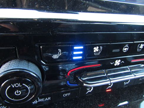 Used 2022 Jeep Grand Cherokee Trailhawk w/ ADV Protech Group II image 23